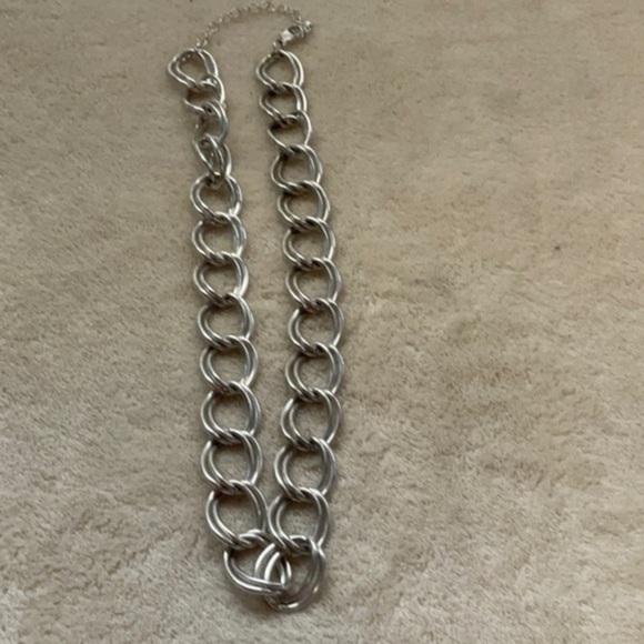Necklace - Picture 1 of 7